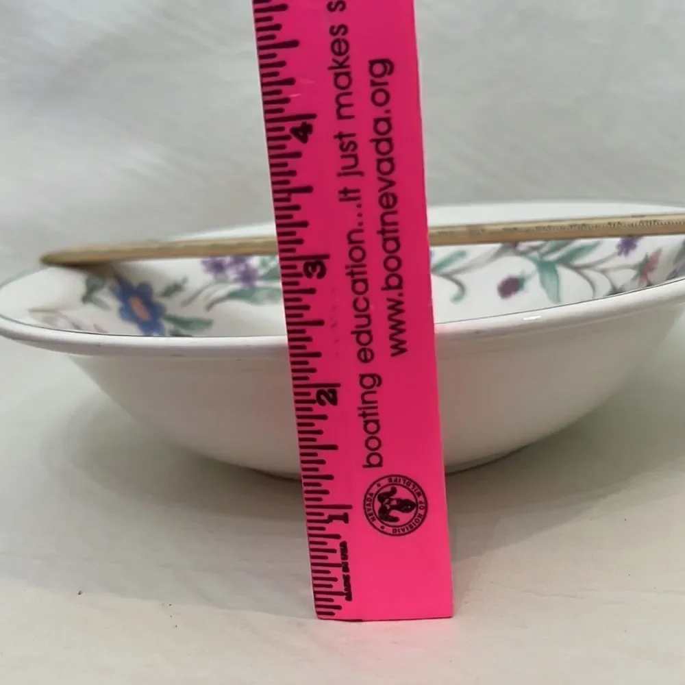 Oneida Ava Serving Bowl Floral Green Blue Pink Purple 9 1/4 Round X 2 1/2 Tall
